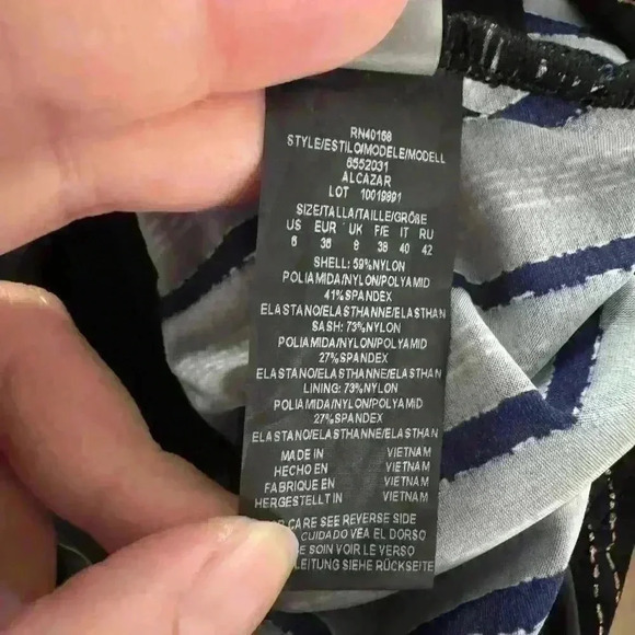 NWT AMORESSA ALCAZAR
BLK/MULTI SZ US6 in black / shiny gold - Picture 10 of 12